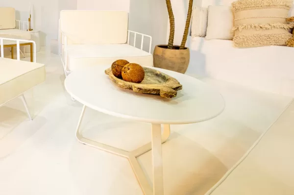 White Round Coffee Table