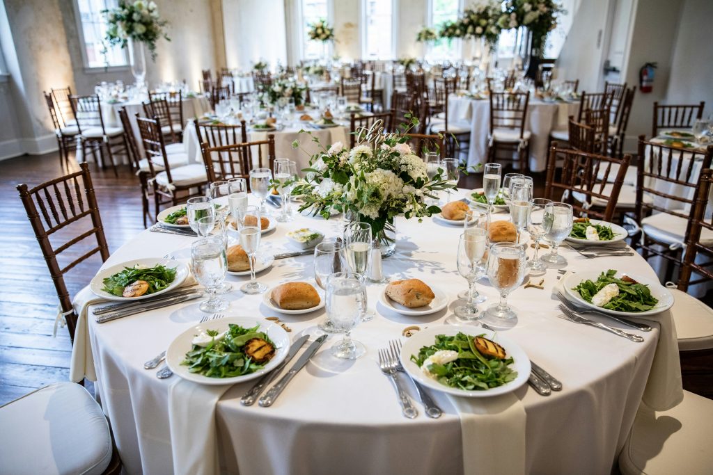 wedding table set up